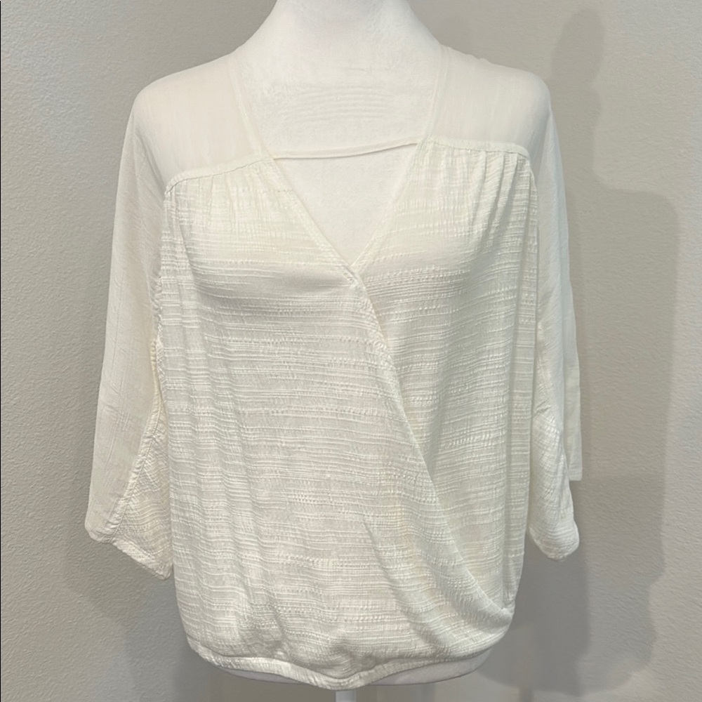 a.n.a White Textured Women's Blouse
